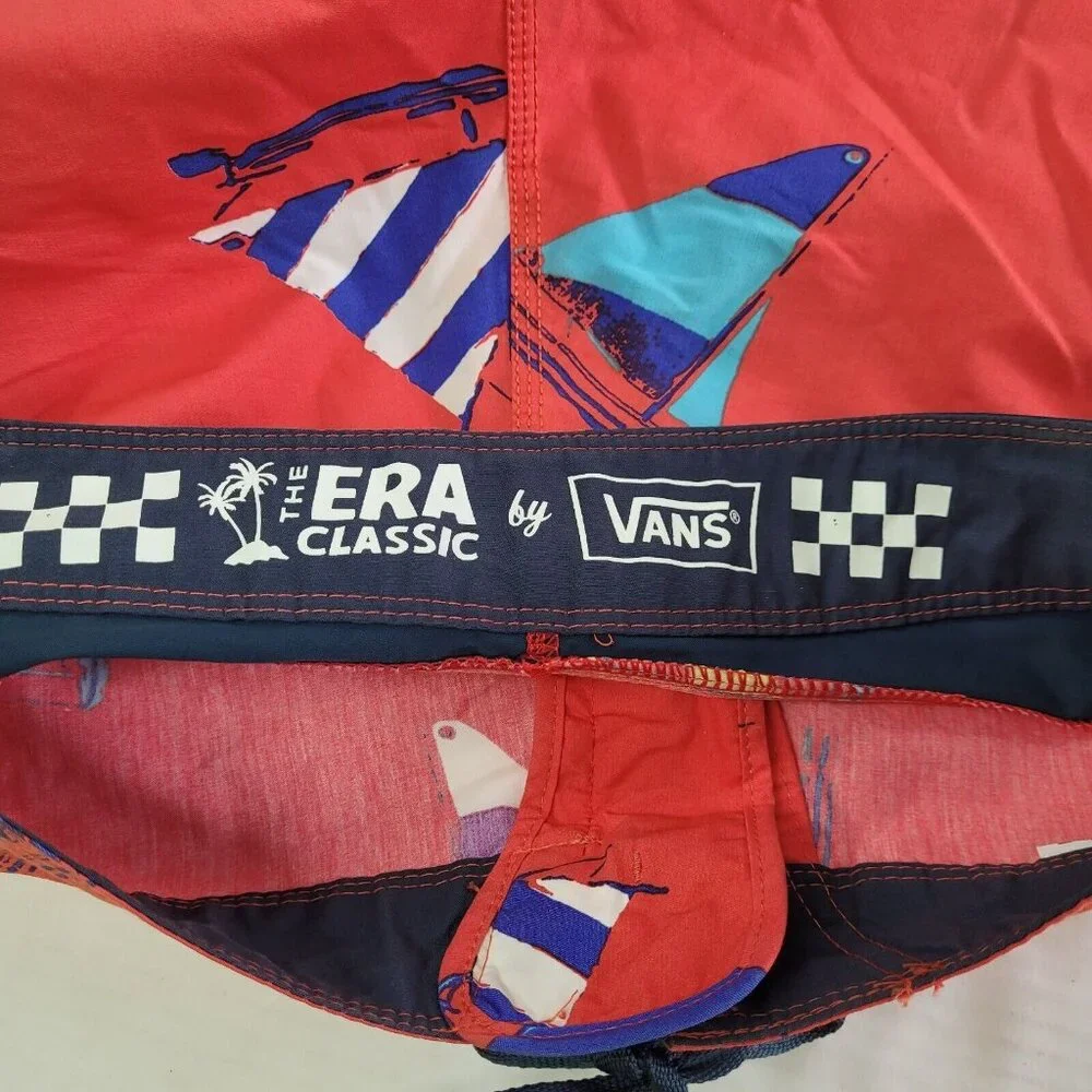 Vans Board Shorts Mens 30 Red Sailboat All Over Graphic Print‎ Cargo Pocket Surf